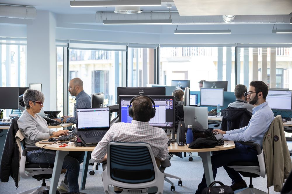 FAMA SYSTEMS FAMA SYSTEMS